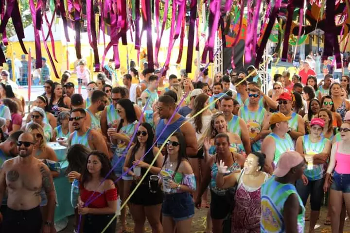 Confira a programação de Carnaval de Aracitaba, Ewbank da Câmara e Oliveira Fortes